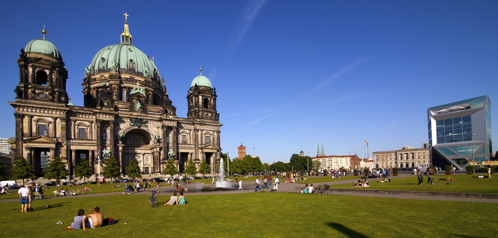 6053 Lustgarten Park Berlin Cathedral and Humboldt Box Deutsche Zentrale für Tourismus e V Messerschmidt Joachim