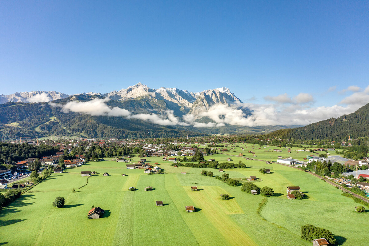 Garmisch Partenkirchen 162651433 123 RF
