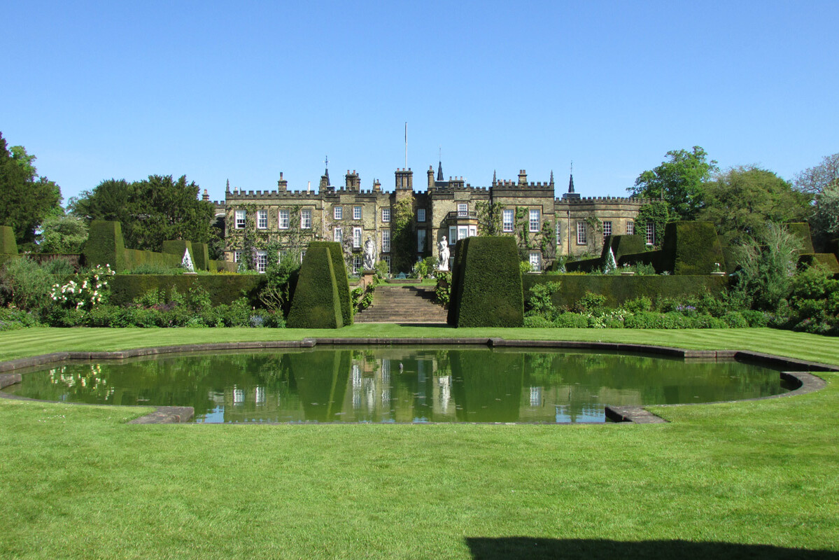 Renishaw Hall 3