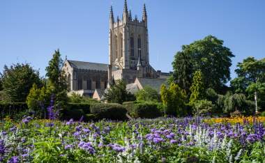 Edmundsbury Abbey 63891604 123 RF