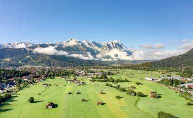 Garmisch Partenkirchen 162651433 123 RF