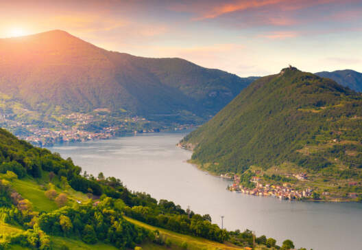 Lake Iseo 32114018 123 RF