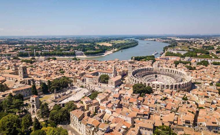 Arles 131528882 123 RF