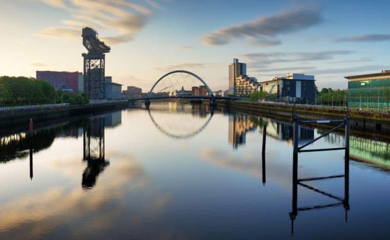 Glasgow River Clyde 190981476 123 RF