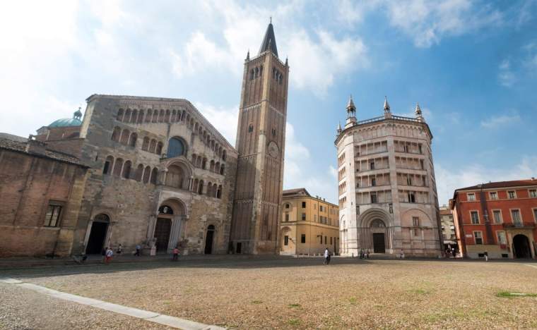 Parma Emilia Romagna Italy the cathedral square 85530892 l 123 RF