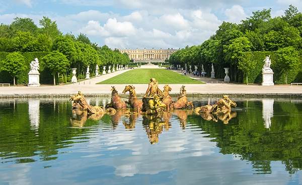 Palace of Versailles 151201525 123 RF sml