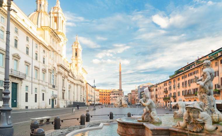 Piazza Navona Rome 101865195 123 RF