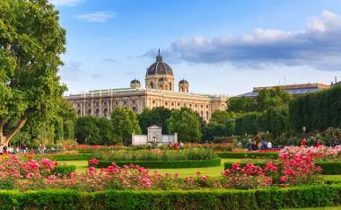 Park-in-Vienna-Austria-horisontal