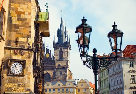 View-on-old-beautiful-historical-buildings-in-Prague-with-clock
