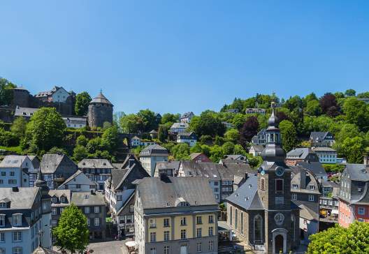 Old-Town-of-Monschau-germany