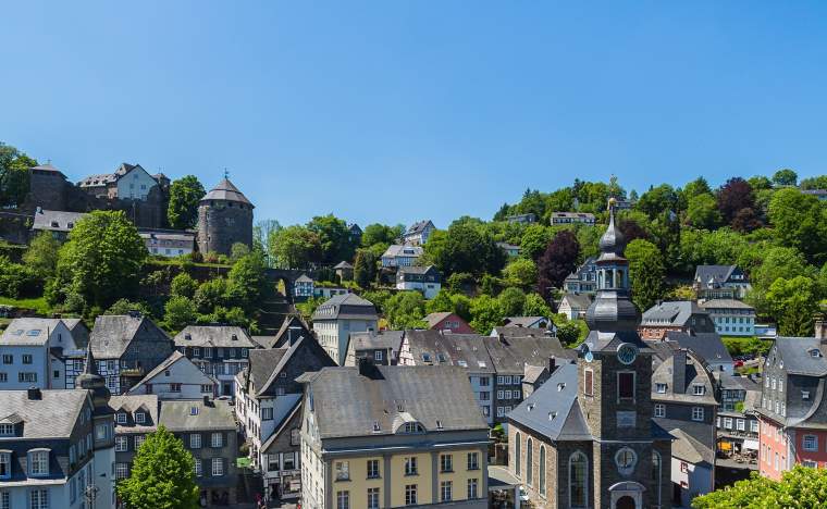 Old-Town-of-Monschau-germany