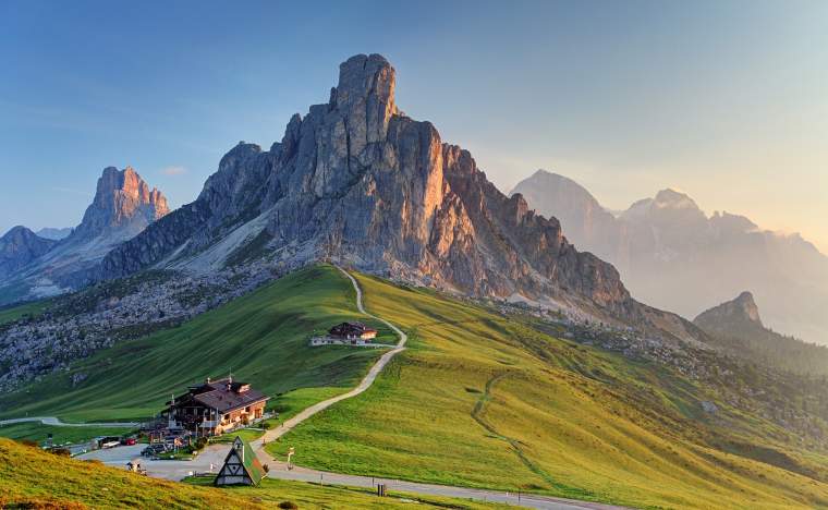 Passo-Giau-Dolomites-Italy