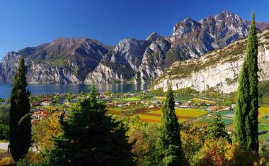 Lake-Garda-from-Riva-del-Garda_shutterstock_751897888_Mikadun