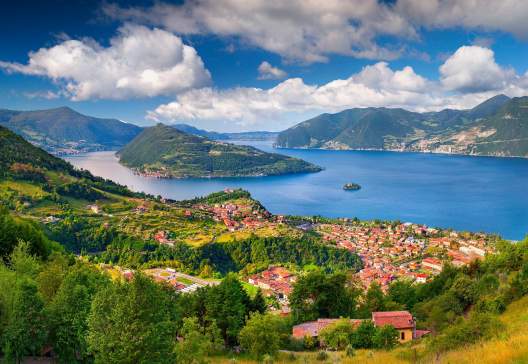 Maroney.-Italy-the-Alps-Lake-Iseo