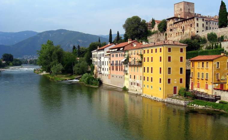 Bassano-del-Grappa-city-view-from-the-Alpini-bridge
