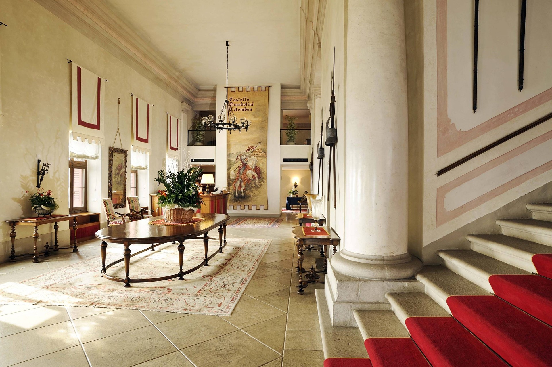Castel-Brando_Hall
