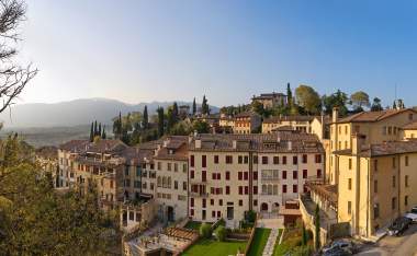 Panoramic-view-on-Asolo-in-the-province-of-Treviso-Veneto-Italy