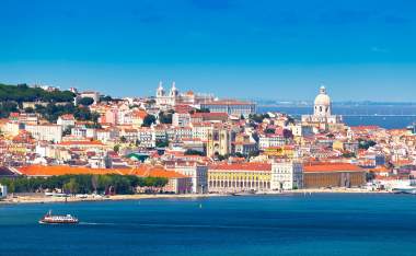 Lisbon-Skyline-as-seen-from-Almada-Portugal