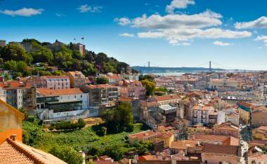 View-over-Baixa-and-Castelo-de-Sao-Jorge-from-Alfama-Lisbon-Portugal
