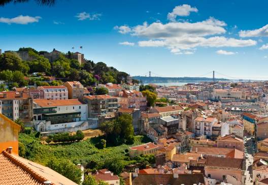 View-over-Baixa-and-Castelo-de-Sao-Jorge-from-Alfama-Lisbon-Portugal