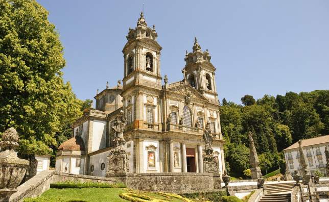 Cathedral-of-Bom-Jesus-do-Monte-in-Braga-Portugal