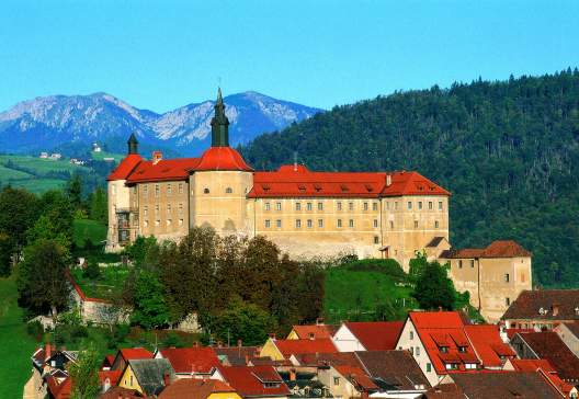 Škofja-Loka-www.slovenia.info-B.-Kladnik