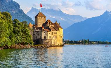 Chillon-Castle-at-Geneva-lake