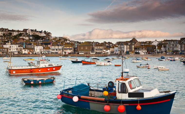 Sunrise-at-St-Ives-in-Cornwall