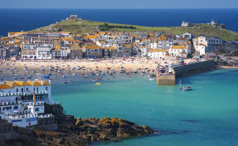 The-seaside-village-of-St.-Ives-in-Cornwall