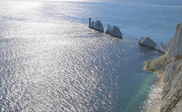 VB22441306-The-Needles- Visit Britain-Martin-Brent
