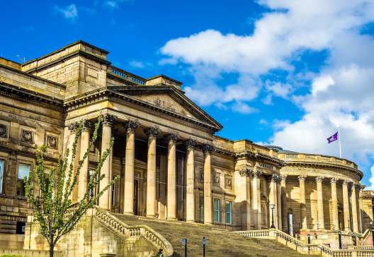 World-Museum-and-the-Walker-Art-Gallery-in-Liverpool-England