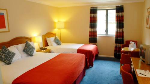 Witney Four Pillars Hotel Standard Room 23