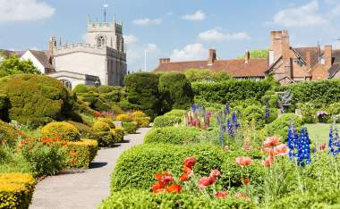 New-Place-garden-Stratford-upon-Avon-Warwickshire-England