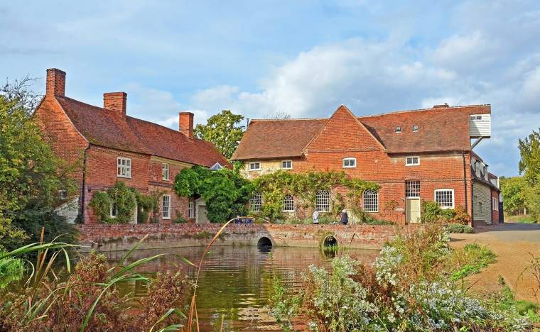 Flatford-Mill.-Constable-Country-Suffolk-England