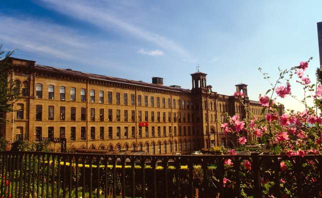 VE14596-Salts-Mill-Bradford- -Visit England-Yorkshire.com