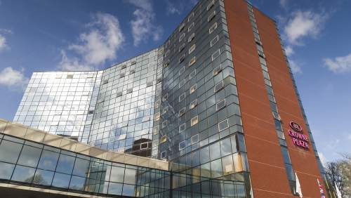 Crowne Plaza Harrogate exterior 2