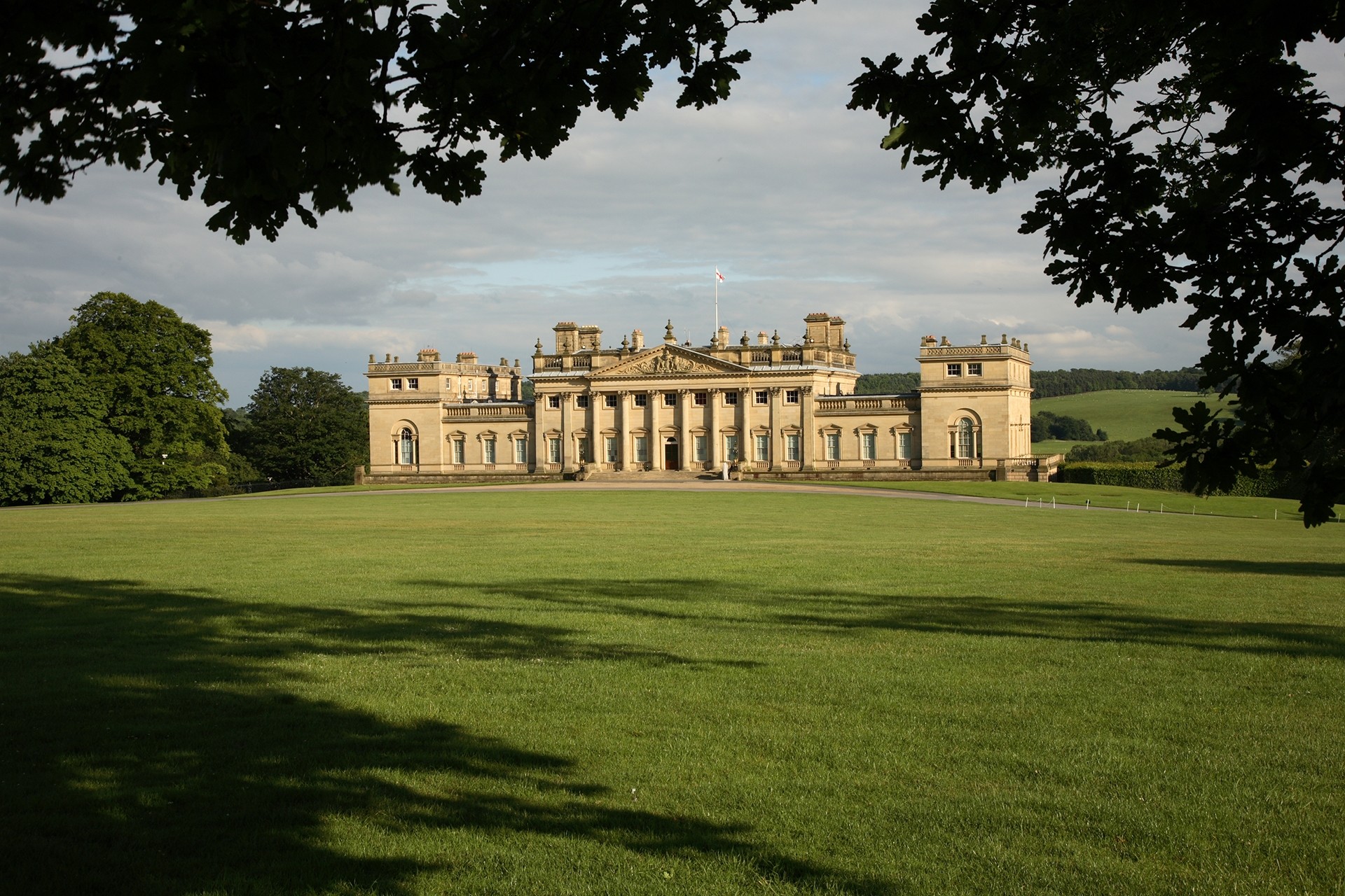 Harewood-House-from-the-North-Front-credit-Simon-Warner