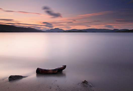 Loch-Lomond-Sunset-with-Ben-Lomond-in-the-background-Loch-Lomond-and-The-Trossachs-National-Park-Scotland