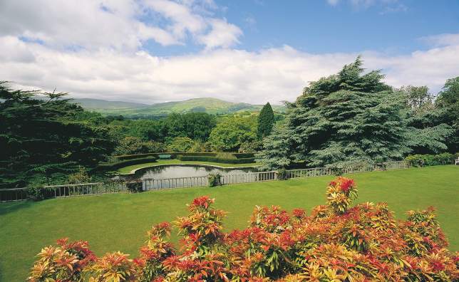 Crown-Copyright-2013-Visit-Wales